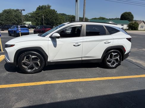 Used 2022 Hyundai Tucson SEL w/ Convenience Package FWD image 2