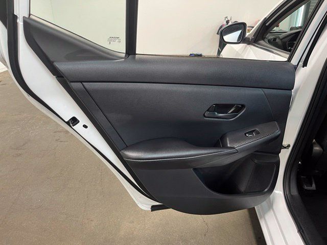 Used 2025 Nissan Sentra SV FWD image 20