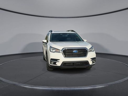 Used 2022 Subaru Ascent Limited w/ Technology Package AWD/4WD image 3