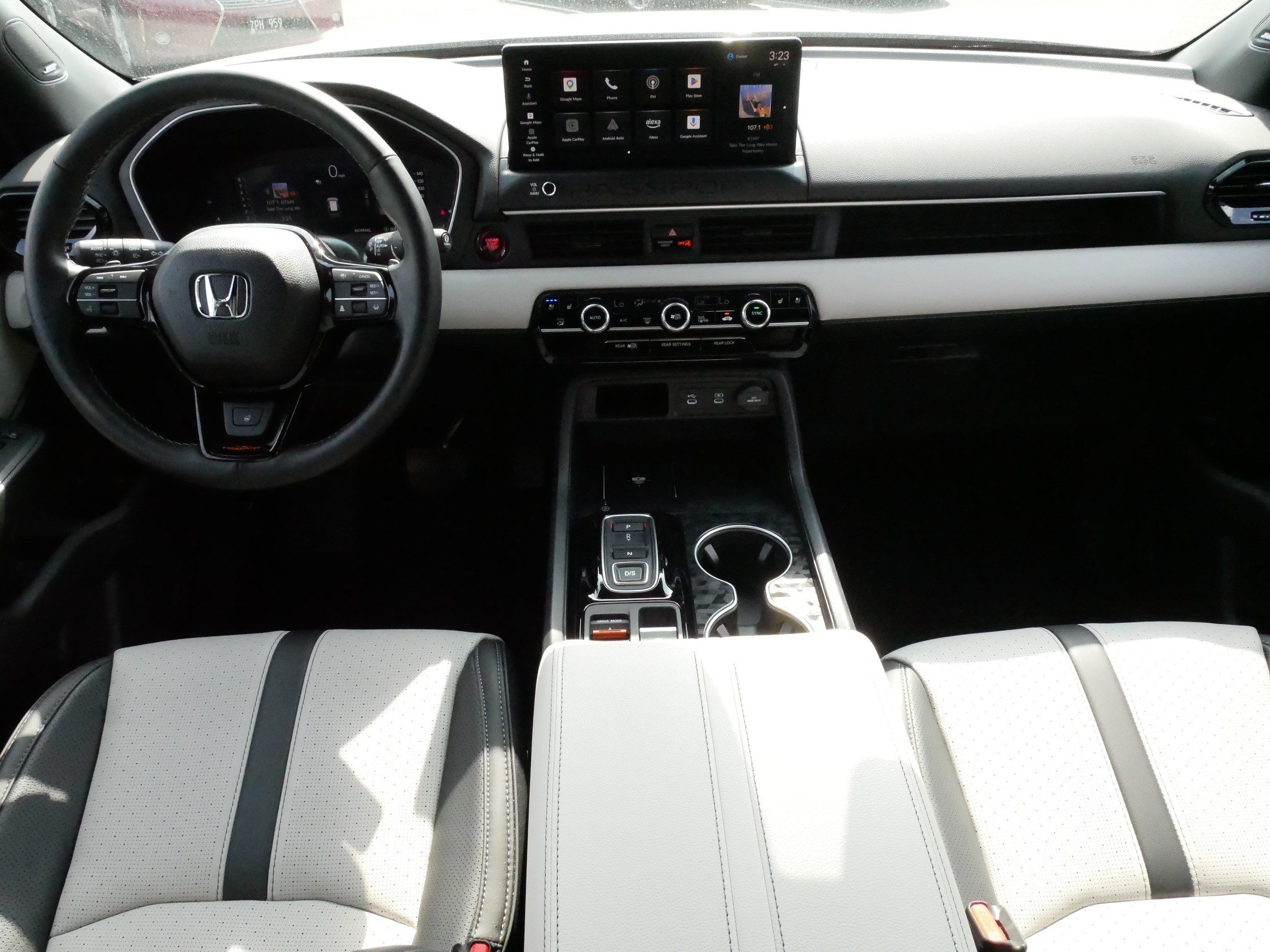 Certified 2026 Honda Passport TrailSport Elite image 10