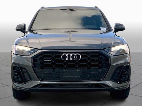 Used 2025 Audi Q5 2.0T Premium image 3