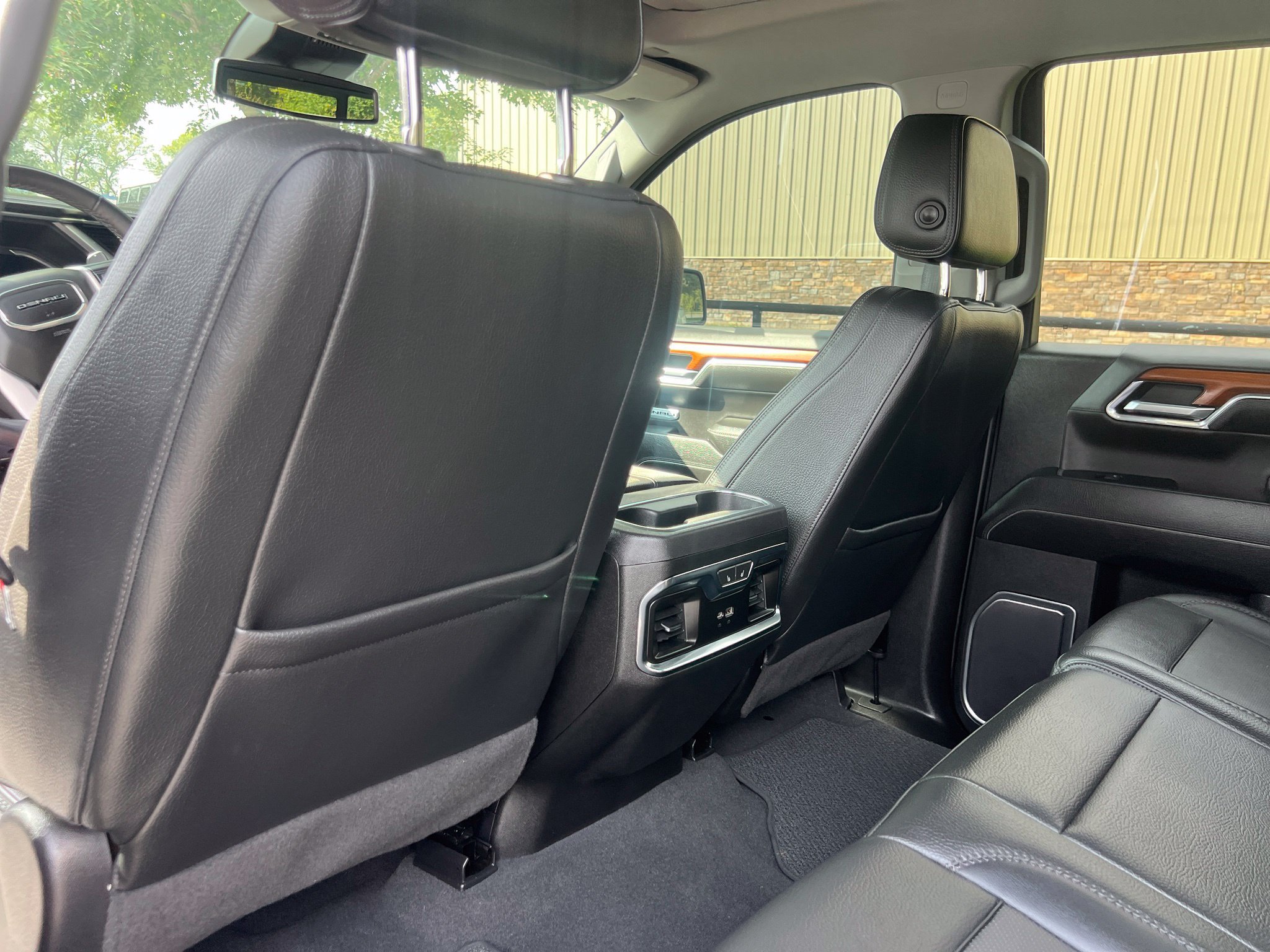Used 2023 GMC Sierra 1500 Denali AWD/4WD image 14