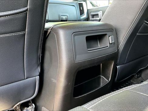 Used 2017 Chevrolet Silverado 1500 LT w/ Midnight Edition AWD/4WD image 36
