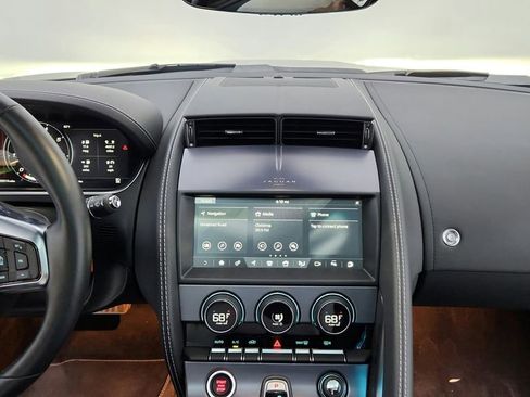 Used 2023 Jaguar F-TYPE Coupe image 27