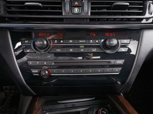 Used 2015 BMW X5 xDrive50i AWD/4WD image 15