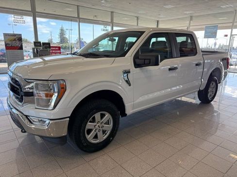 Used 2021 Ford F150 XLT image 6