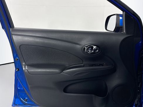 Used 2014 Nissan Versa SV w/ Convenience Package image 20