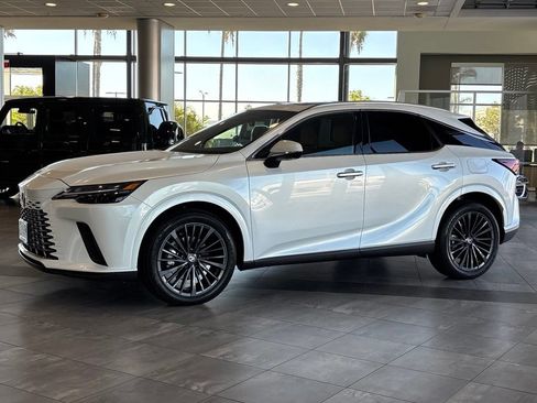 Used 2026 Lexus RX 350 Premium w/ Convenience Package AWD/4WD image 11