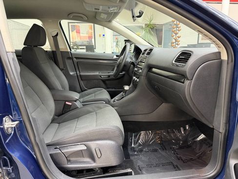 Used 2011 Volkswagen Jetta S FWD image 17
