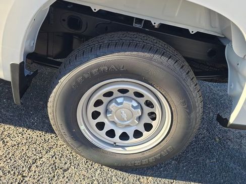 New 2026 Chevrolet Silverado 1500 W/T w/ WT Value Package image 17