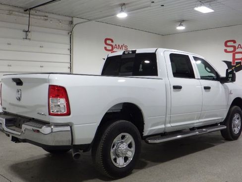 Used 2024 RAM 2500 Tradesman w/ Chrome Appearance Group image 5