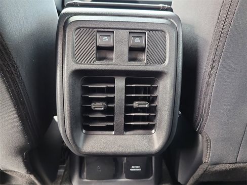 Certified 2025 Ford Bronco Big Bend image 12