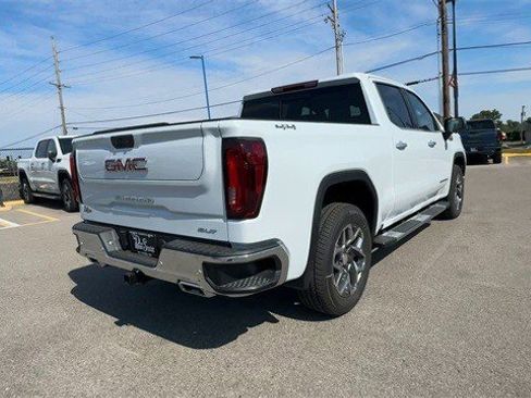 New 2026 GMC Sierra 1500 SLT w/ SLT Premium Plus Package image 8
