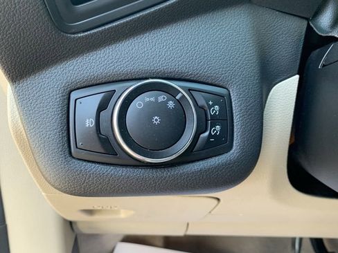 Used 2014 Ford Escape SE image 13