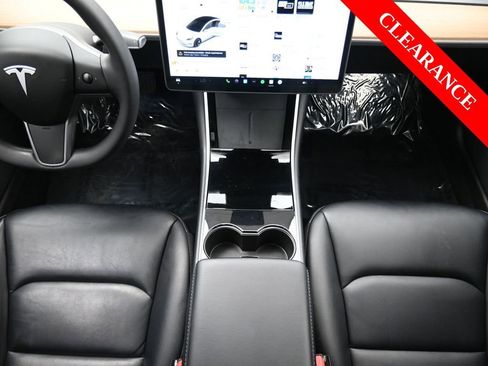 Used 2020 Tesla Model 3 Standard Range image 31