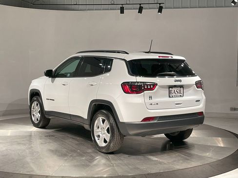 Used 2022 Jeep Compass Latitude image 13