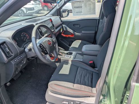 New 2026 Nissan Frontier PRO-4X w/ Pro-4x Convenience Package AWD/4WD image 15