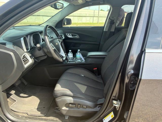 Used 2015 Chevrolet Equinox LT w/ Driver Convenience Package FWD image 6