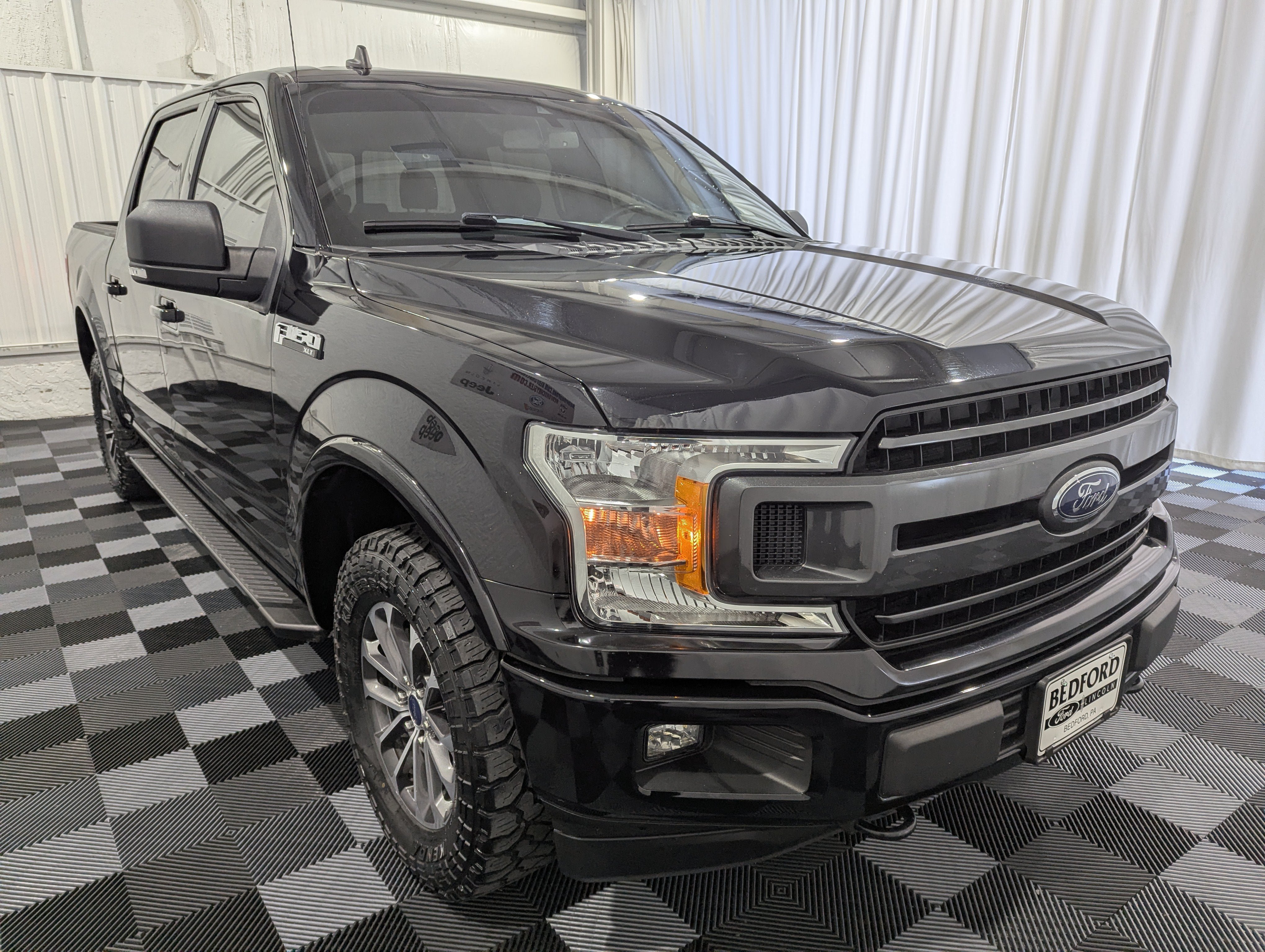 Used 2019 Ford F150 XLT w/ Equipment Group 302A Luxury AWD/4WD image 5