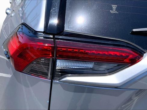 Certified 2023 Toyota RAV4 XLE Premium AWD/4WD image 28