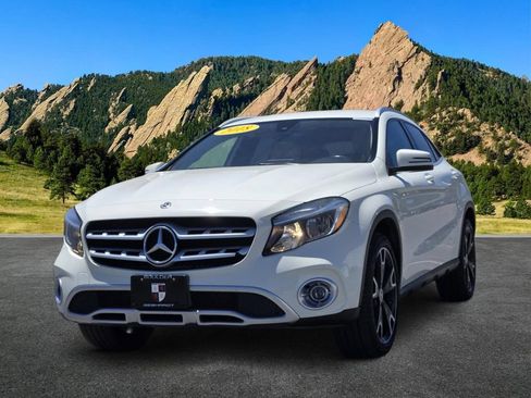 Used 2018 Mercedes-Benz GLA 250 4MATIC image 3