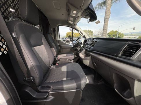 Used 2024 Ford Transit 250 Minivan/Van w/ Exterior Upgrade Package image 25