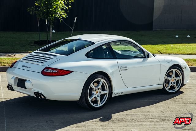 Used 2009 Porsche 911 Carrera RWD image 3