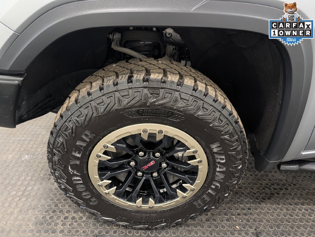 Used 2024 GMC Sierra 1500 AT4X AWD/4WD image 8