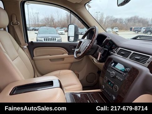Used 2014 GMC Sierra 3500 Denali w/ Snow Plow Prep Package image 70