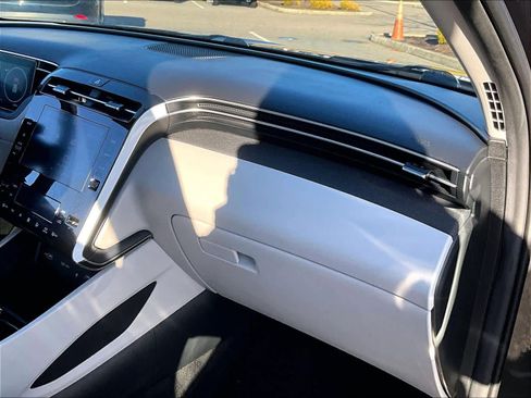 Used 2023 Hyundai Tucson SEL w/ Convenience Package image 13