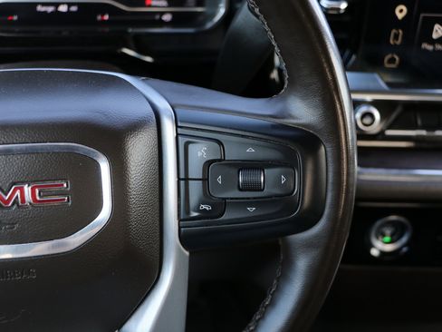 Used 2024 GMC Sierra 1500 SLT AWD/4WD image 19
