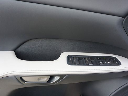 Used 2023 Lexus RX 350 Premium image 4