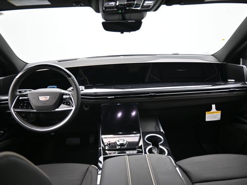 New 2026 Cadillac Escalade ESV Sport w/ Touring Package image 9