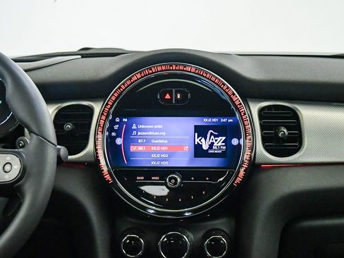 Used 2023 MINI Cooper S FWD image 14
