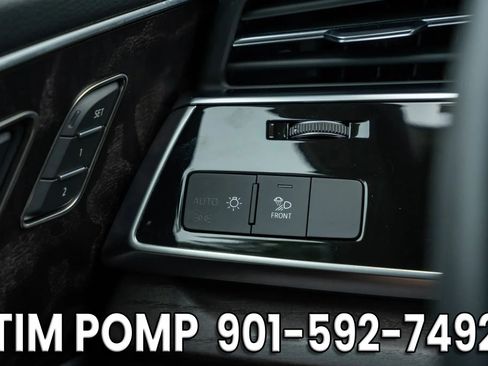 Used 2023 Audi Q8 Premium Plus w/ Premium Plus Package AWD/4WD image 29