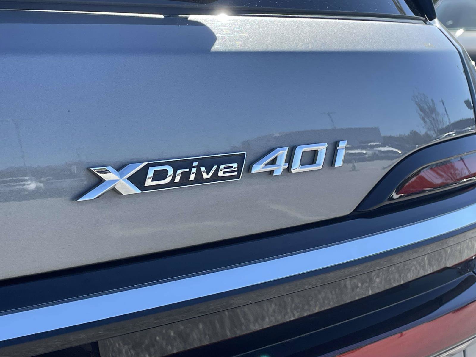 Used 2023 BMW X7 xDrive40i w/ M Sport Package AWD/4WD image 32
