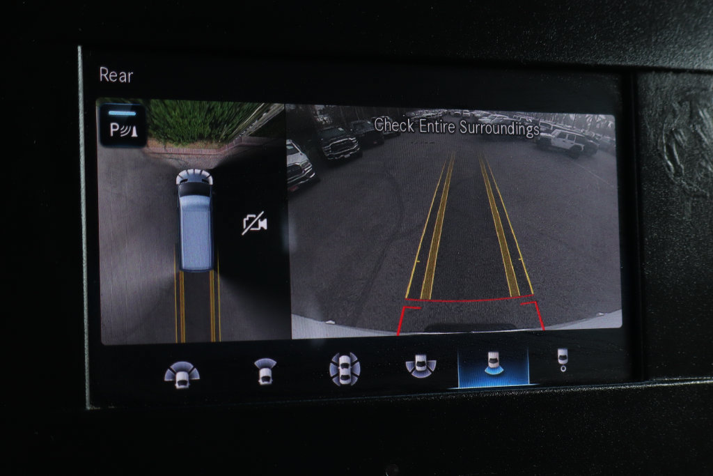 Used 2023 Mercedes-Benz Sprinter 2500 image 28
