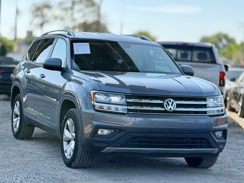 Used 2019 Volkswagen Atlas SE FWD image 2