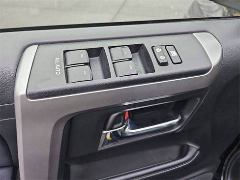 Used 2021 Toyota 4Runner SR5 Premium image 24