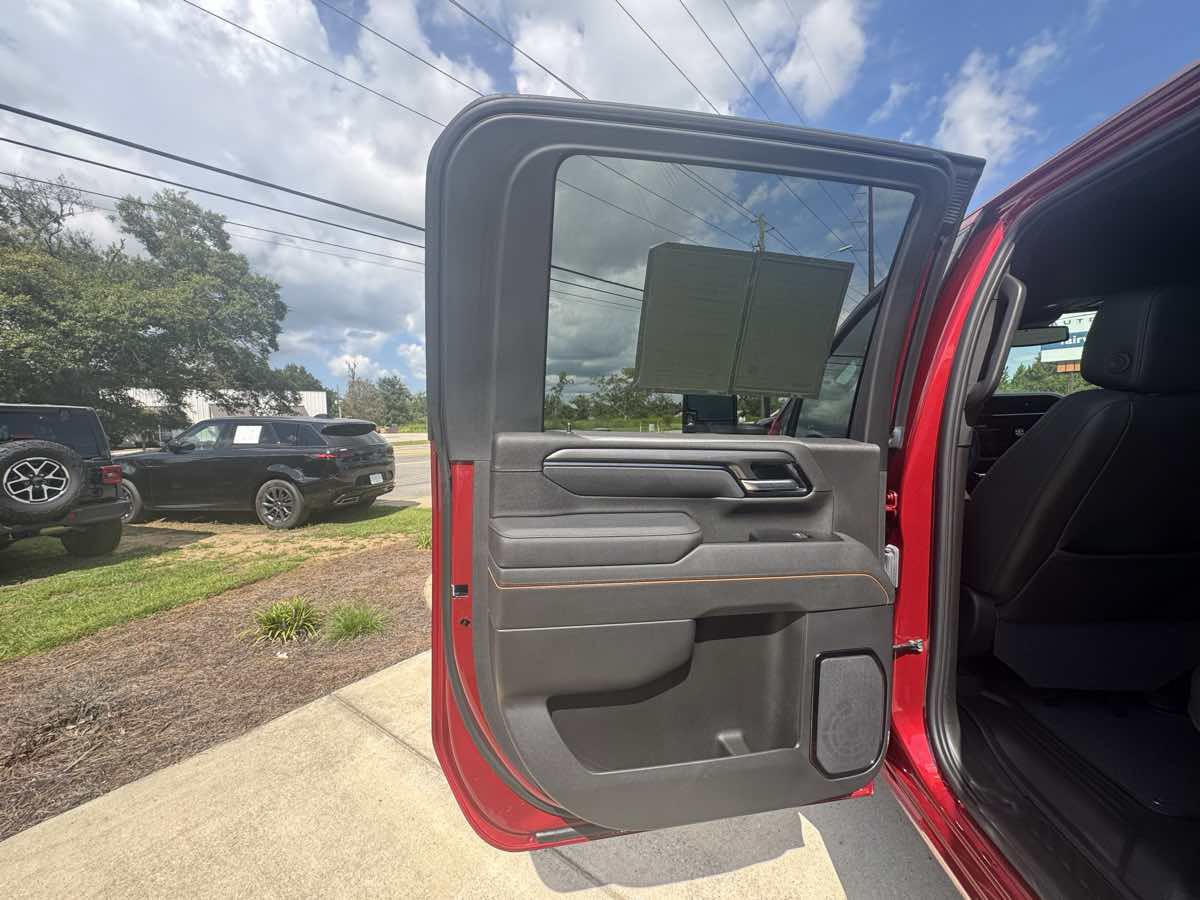 Used 2026 GMC Sierra 2500 AT4 AWD/4WD image 27