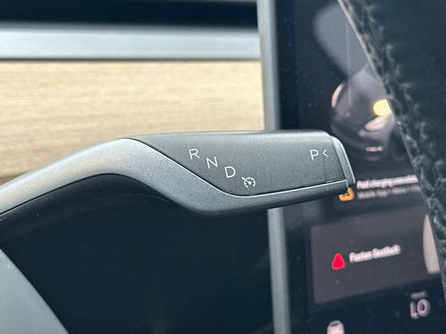 Used 2021 Tesla Model Y 2WD image 20