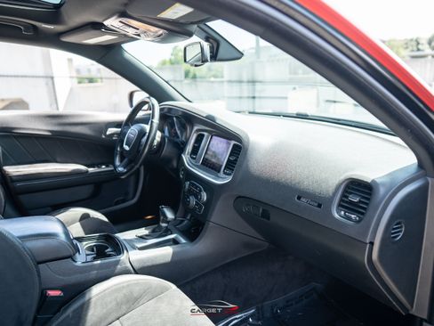 Used 2018 Dodge Charger R/T RWD image 14