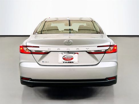 New 2026 Toyota Camry LE image 5