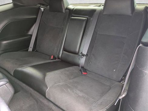 Used 2022 Dodge Challenger R/T Scat Pack w/ Shaker Package image 18