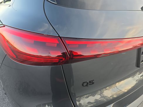 New 2025 Audi Q5 Premium Plus image 32