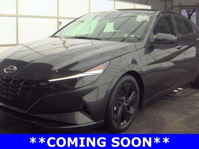 Used 2021 Hyundai Elantra SEL w/ Convenience Package