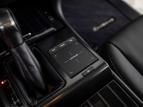 Used 2023 Lexus GX 460 Premium w/ Premium Package image 39