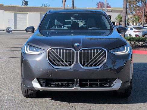 Used 2025 BMW X3 xDrive30i w/ Convenience Package image 3