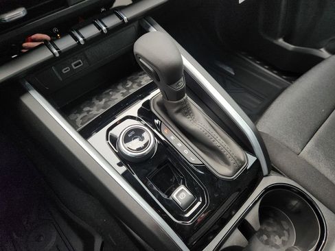 New 2026 Chevrolet Colorado Trail Boss AWD/4WD image 15