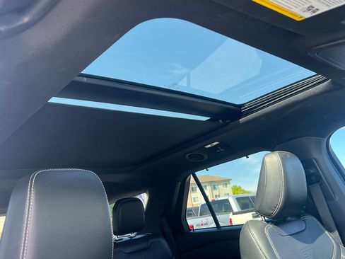 Used 2023 Ford Explorer ST w/ Equipment Group 401A AWD/4WD image 21